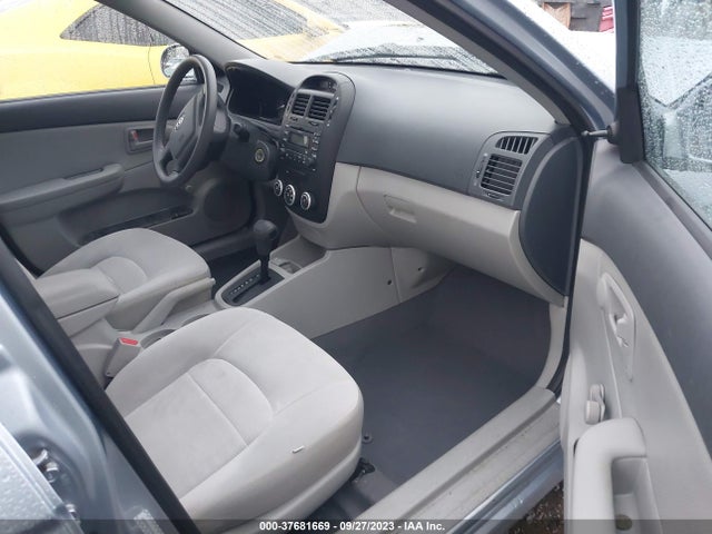 2008 KIA SPECTRA LX VIN: KNAFE122585575626