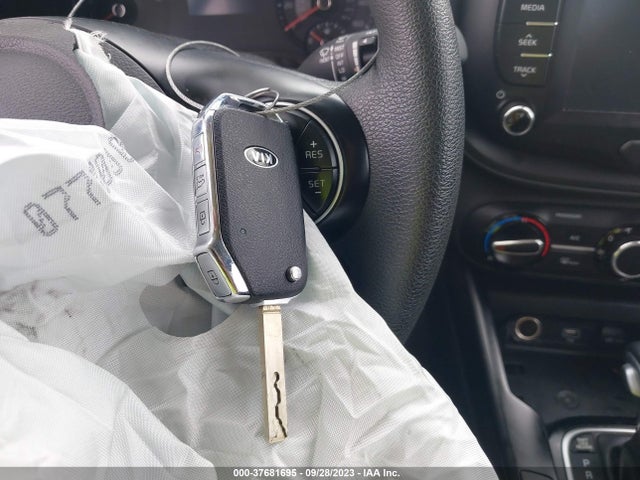 KIA SOUL S 2021 KNDJ23AU8M7753449 Image 11