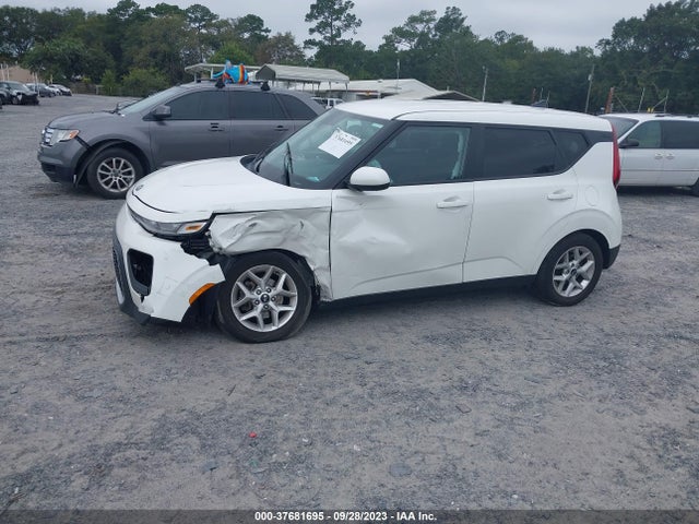 KIA SOUL S 2021 KNDJ23AU8M7753449 Image 2