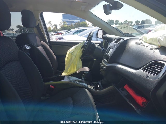 Dodge JOURNEY SE 2019 3C4PDCBG3KT701295 Image 5