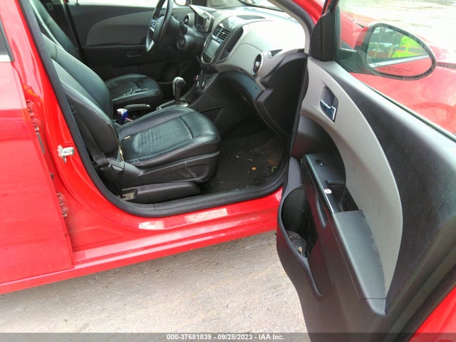 Chevrolet SONIC LTZ 2015 1G1JE5SB1F4109997 Image 6