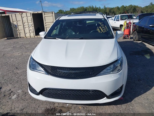 Chrysler Pacifica Limited 2019 2C4RC1GG7KR617637 Image 13