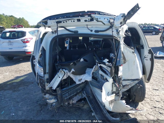 Chrysler Pacifica Limited 2019 2C4RC1GG7KR617637 Image 17