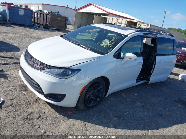 Chrysler Pacifica Limited 2019 2C4RC1GG7KR617637 Image 2