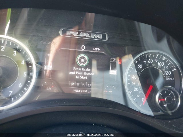 1C6SRFJT9LN214283 RAM 1500 Laramie