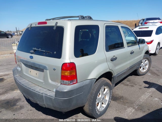 2005 FORD ESCAPE XLT VIN: 1FMYU93115KB27119