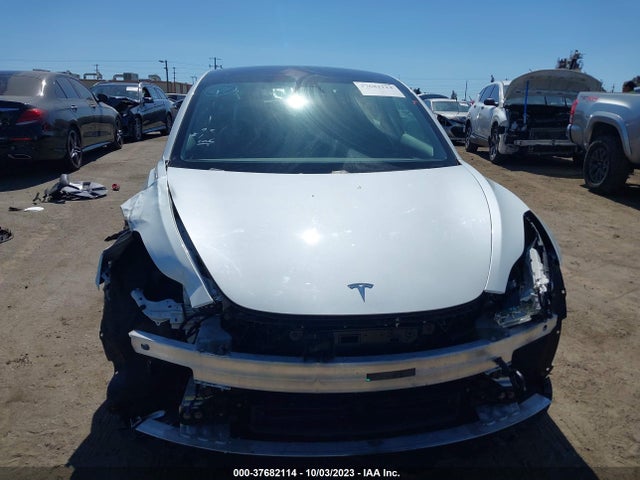 Tesla Model 3 Long Range 2021 5YJ3E1EB0MF044702 Image 12
