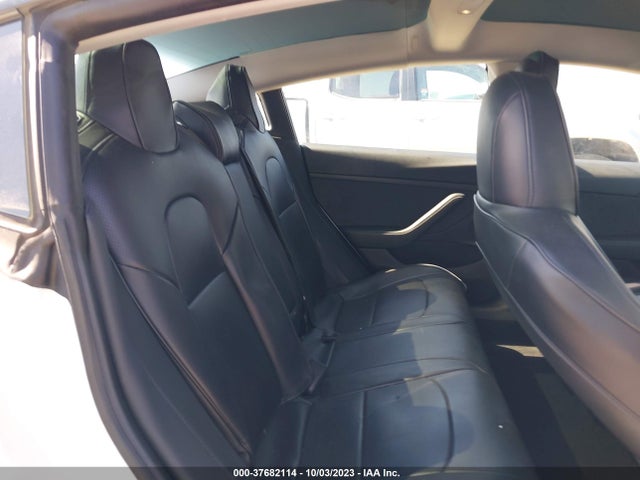 Tesla Model 3 Long Range 2021 5YJ3E1EB0MF044702 Image 8