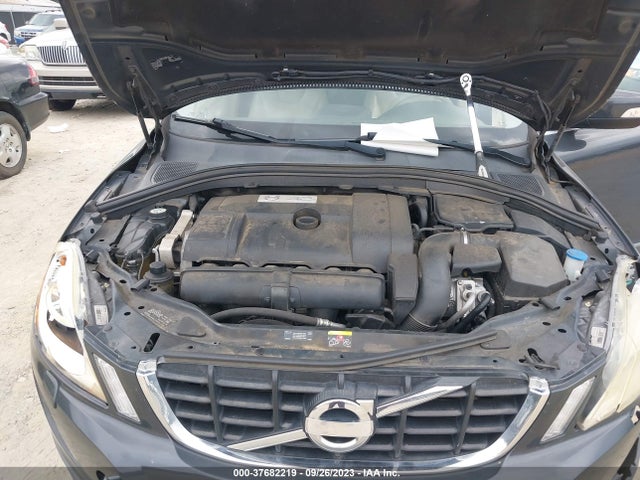 2011 VOLVO XC60 3.2L VIN: YV4952DL0B2167732