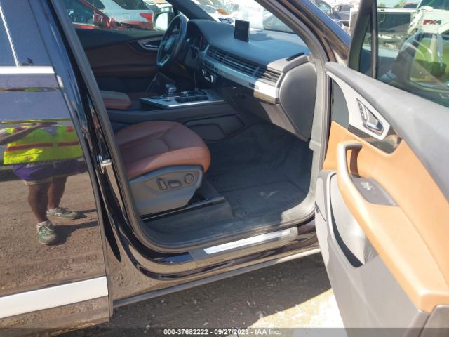 2018 AUDI Q7 WA1LHAF79JD030585 Photo 4