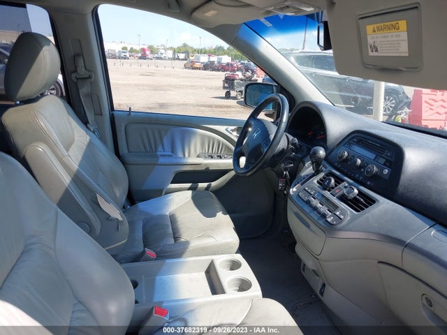 2008 HONDA ODYSSEY EX-L VIN: 5FNRL38658B092129