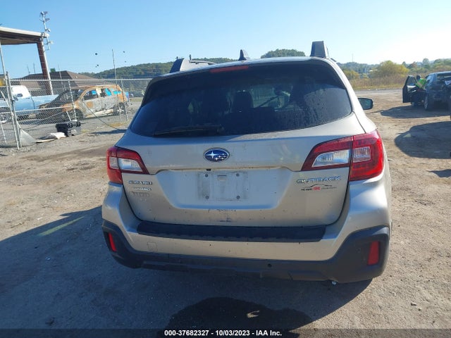 Subaru Outback Limited 2018 4S4BSANC9J3314964 Image 15