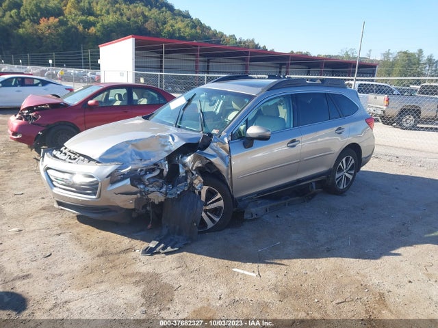 Subaru Outback Limited 2018 4S4BSANC9J3314964 Image 2