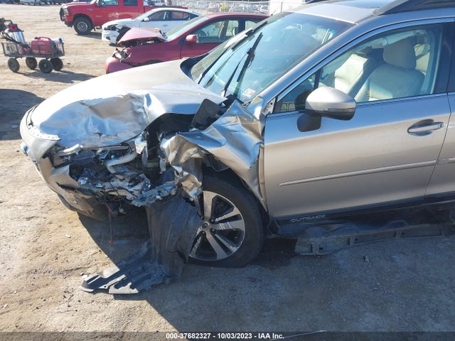 Subaru Outback Limited 2018 4S4BSANC9J3314964 Image 6