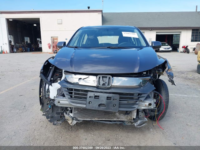 Honda HR-V LX 2021 3CZRU6H36MM733325 Image 12
