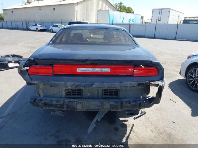 2012 DODGE CHALLENGER SXT VIN: 2C3CDYAGXCH196111