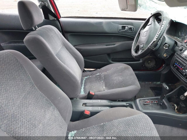 1998 HONDA CIVIC DX VIN: 2HGEJ6444WH105889