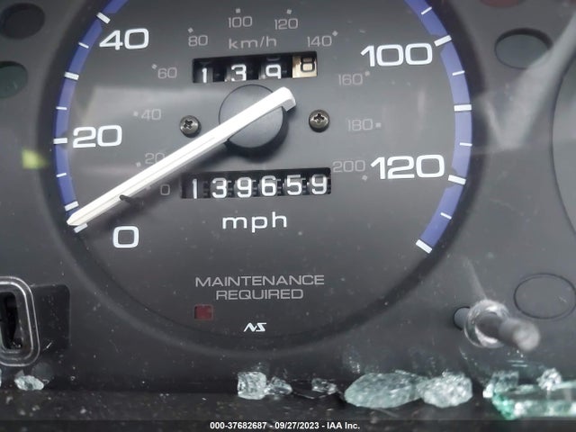 1998 HONDA CIVIC DX VIN: 2HGEJ6444WH105889