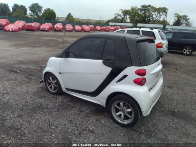 WMEEJ3BA3FK800588 Smart Fortwo Passion/pure