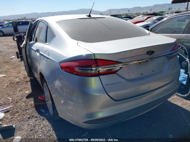 3FA6P0LU6HR315777 Ford Fusion Hybrid Se