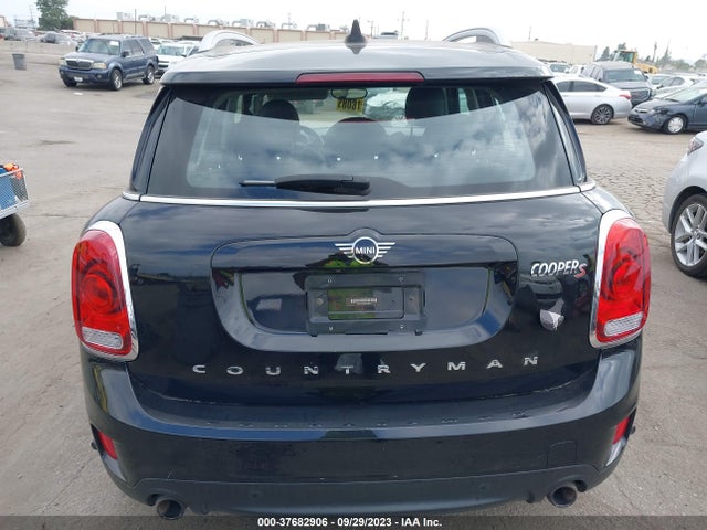 2019 MINI COUNTRYMAN COOPER S VIN: WMZYT3C50K3E94531