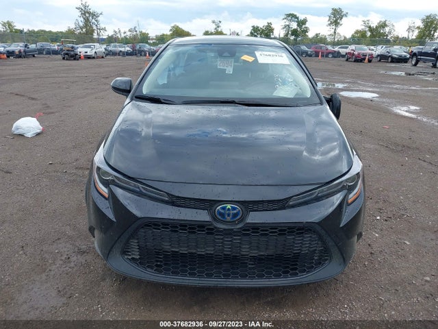 Toyota Corolla Hybrid Le 2022 JTDEAMDE9NJ043897 Image 11