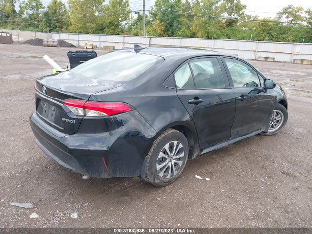 Toyota Corolla Hybrid Le 2022 JTDEAMDE9NJ043897 Image 4