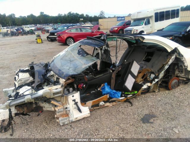 WDDUG8CB8FA158216 Mercedes-Benz S-class S 550