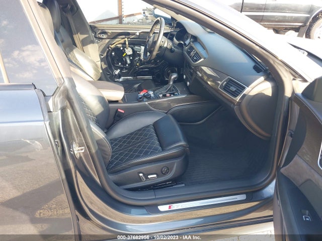 WAUW2AFC3GN020989 Audi S7
