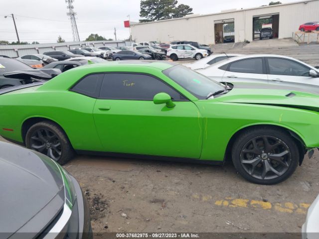 2C3CDZAG0HH624717 Dodge Challenger Sxt Plus