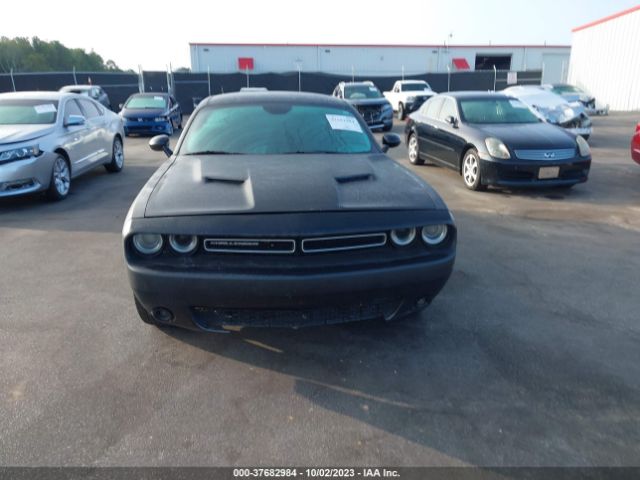 2C3CDZAG5GH153744 Dodge Challenger Sxt