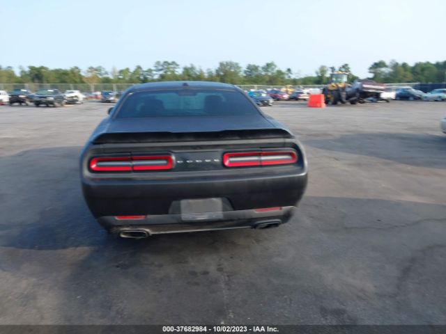 2C3CDZAG5GH153744 Dodge Challenger Sxt