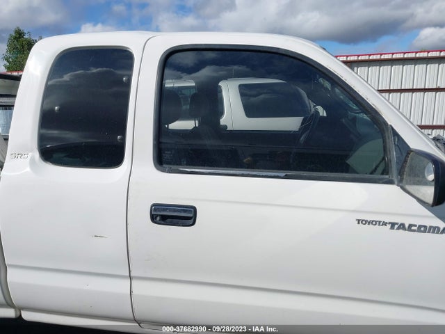 1999 TOYOTA TACOMA VIN: 4TAWM72N7XZ482662