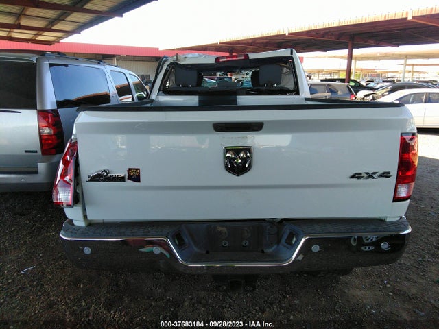 3C6UR5DLXJG290728 RAM 2500 Big Horn