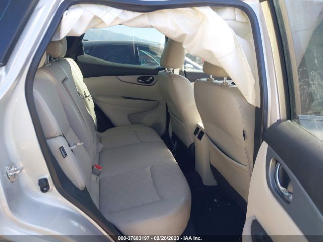 JN1BJ1CW5LW643766 Nissan Rogue Sport Sv