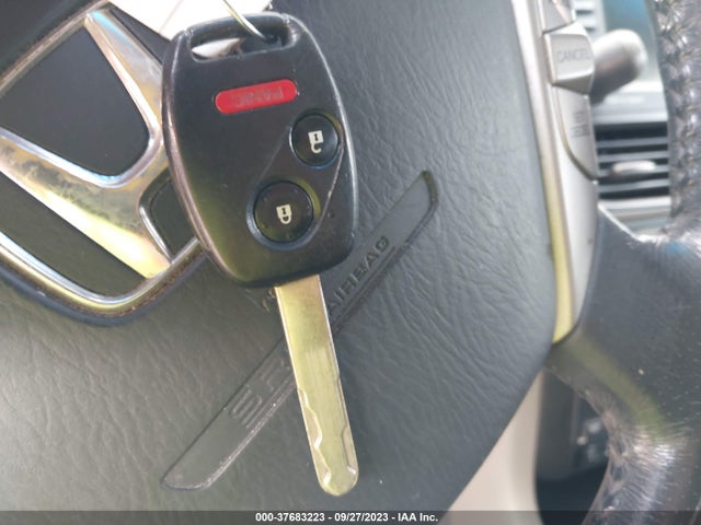 2006 HONDA PILOT EX-L WITH NAVI VIN: 2HKYF18766H501351