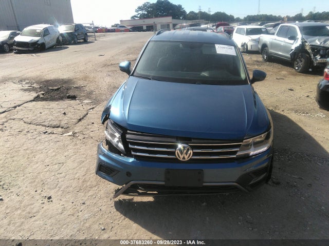 3VV2B7AX2JM139960 Volkswagen Tiguan Sel/se
