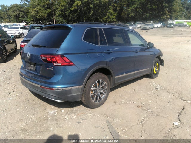 3VV2B7AX2JM139960 Volkswagen Tiguan Sel/se
