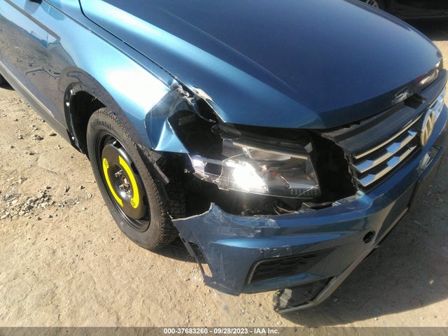 3VV2B7AX2JM139960 Volkswagen Tiguan Sel/se