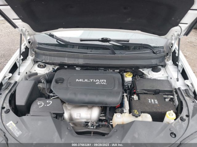 1C4PJLLB0KD204061 Jeep Cherokee Latitude Plus