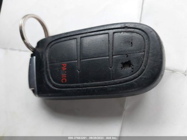 1C4PJLLB0KD204061 Jeep Cherokee Latitude Plus