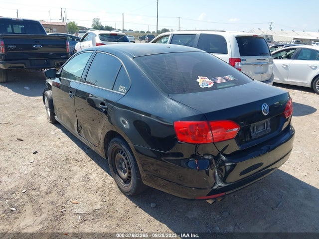 3VW2K7AJ5EM313663 Volkswagen Jetta Sedan S