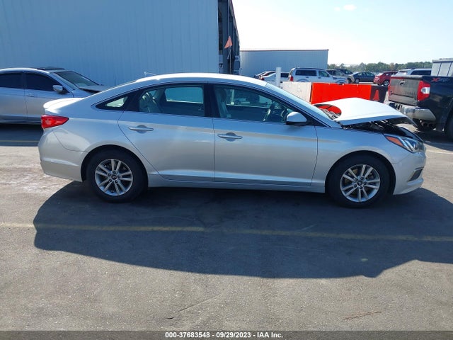 2016 HYUNDAI SONATA 2.4L SE VIN: 5NPE24AF3GH386503