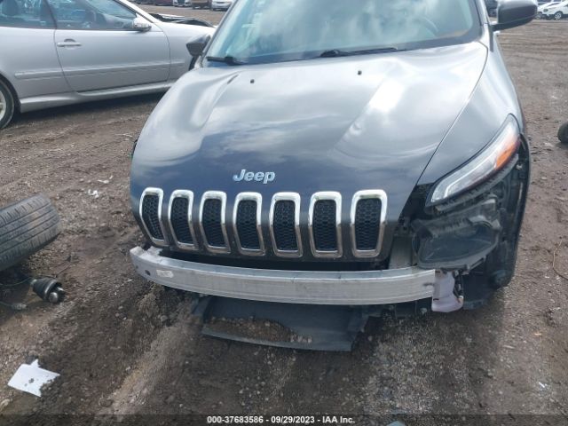1C4PJMCS2FW627000 Jeep Cherokee Latitude