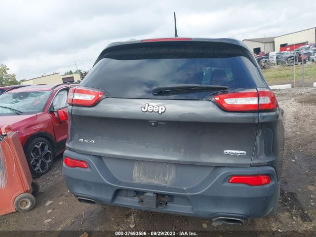 1C4PJMCS2FW627000 Jeep Cherokee Latitude