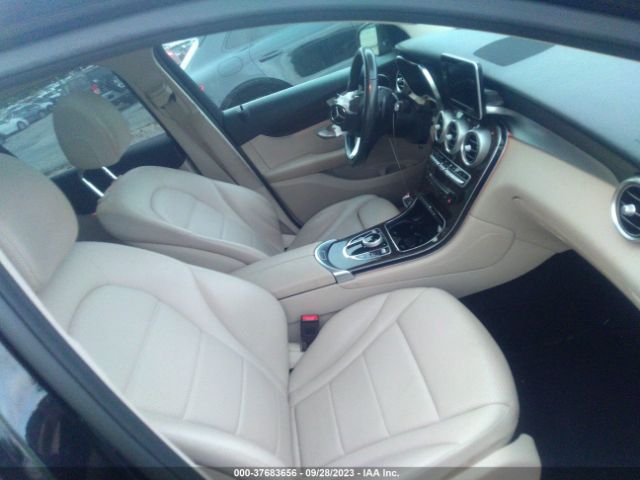 WDC0G4JB9KV138218 Mercedes-Benz Glc Glc 300