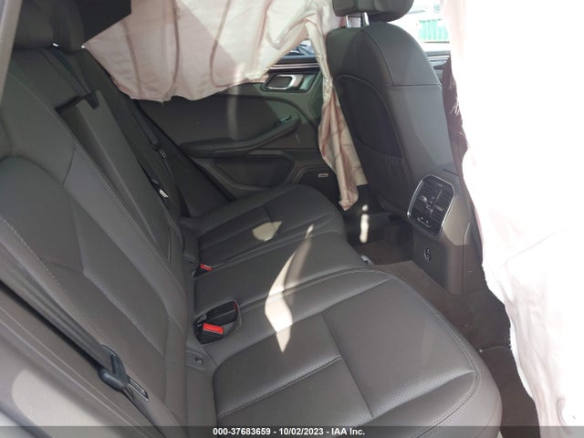 2021 PORSCHE MACAN WP1AB2A58MLB30759 Photo 7