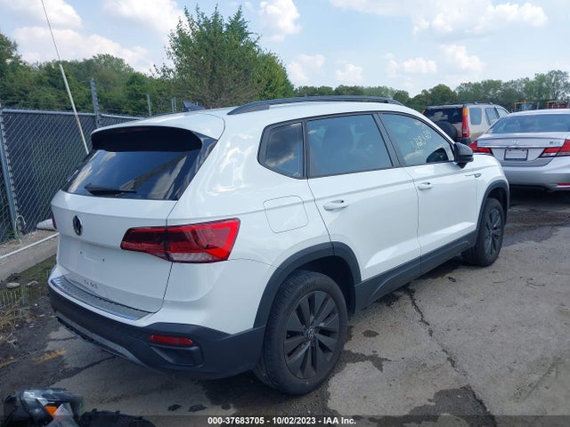 3VVCX7B23NM047898 Volkswagen TAOS S