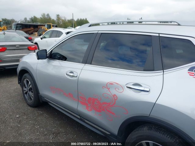 5N1AT2MV2JC816913 Nissan Rogue Sl