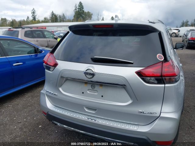 5N1AT2MV2JC816913 Nissan Rogue Sl
